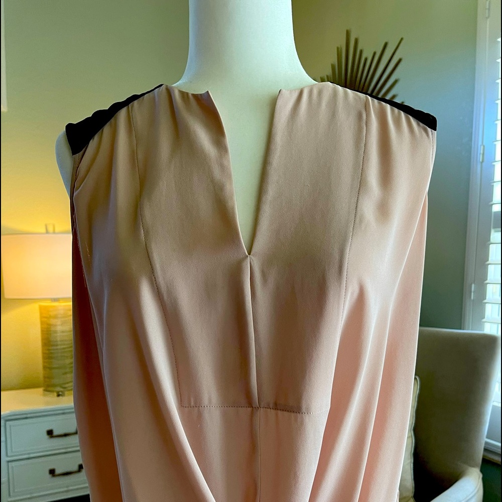 BCBG pink top